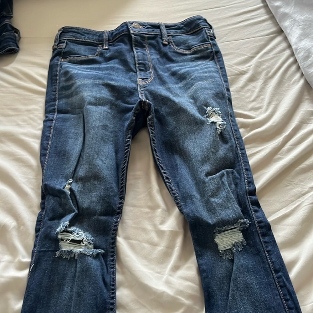 Hollister ripped skinny jeans